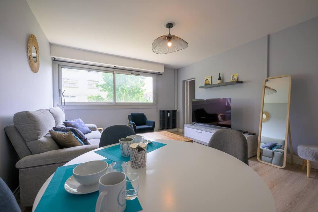 Le Cosy T2 - Parking - Confortable - Spacieux Talence Bagian luar foto